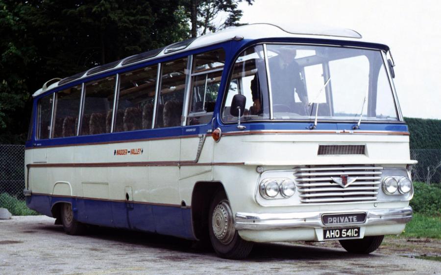 Bedford SB13 Duple Firefly (C37F) '1965